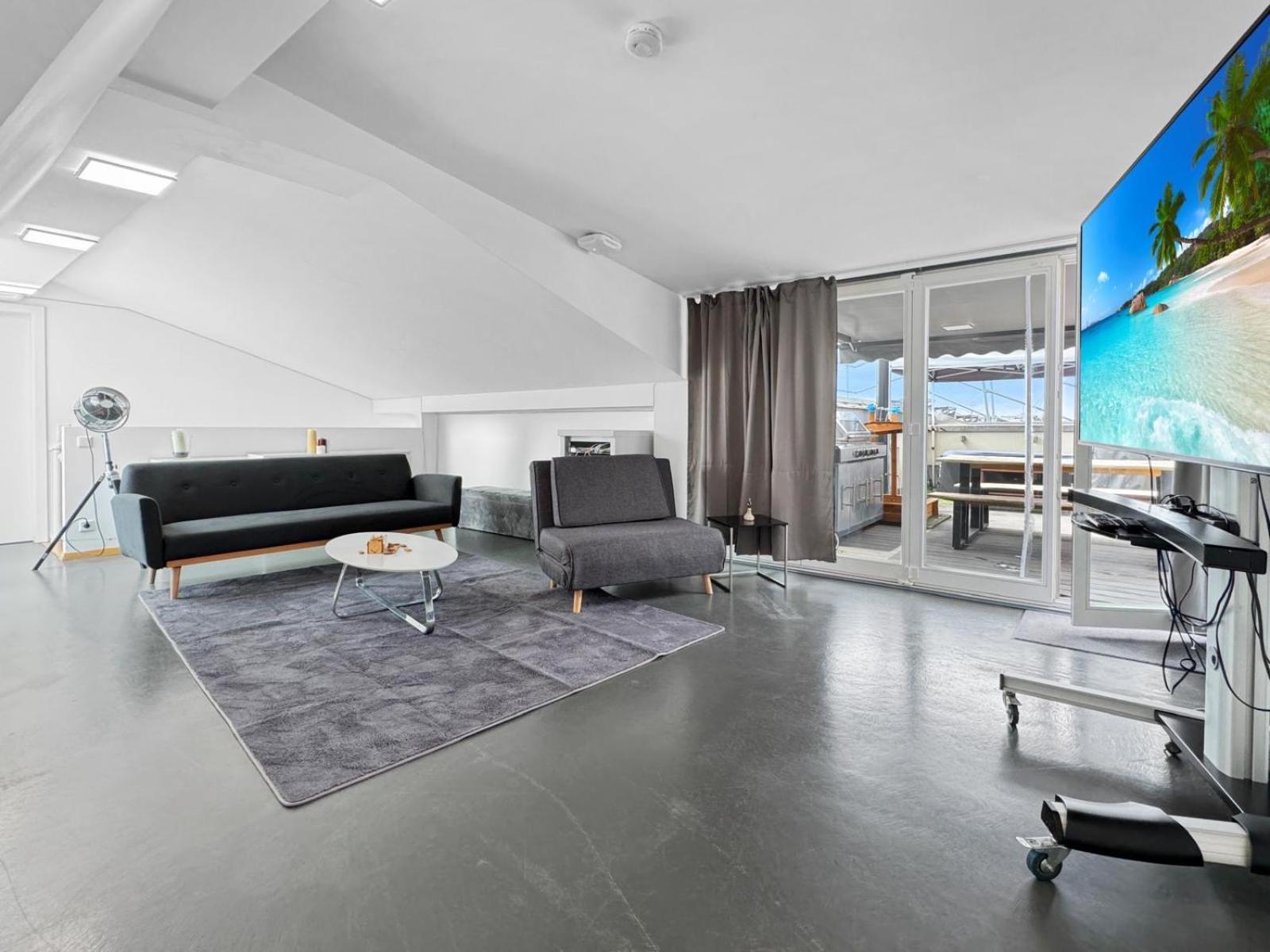 6 Zimmer Maisonette-Penthouse Pool Dachterrasse Luxus Mnichov Exteriér fotografie